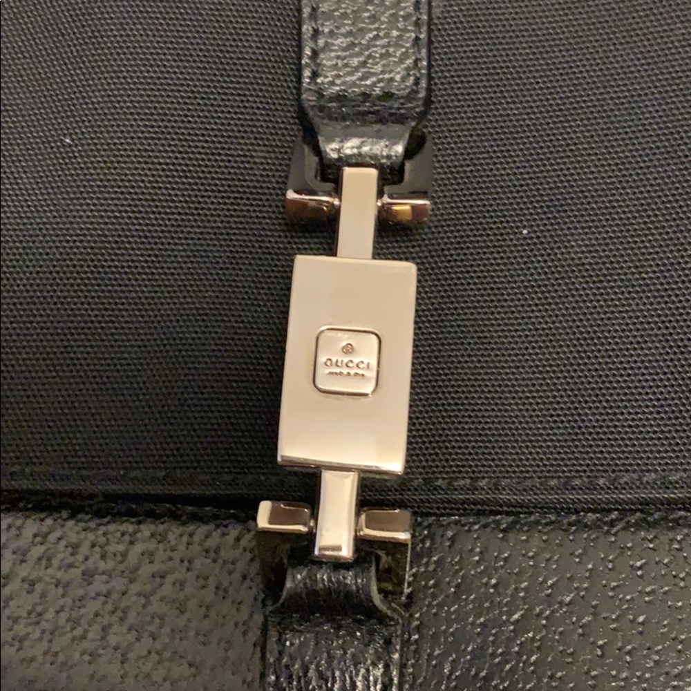 Authentic Gucci Purse! - Picture 3 of 7
